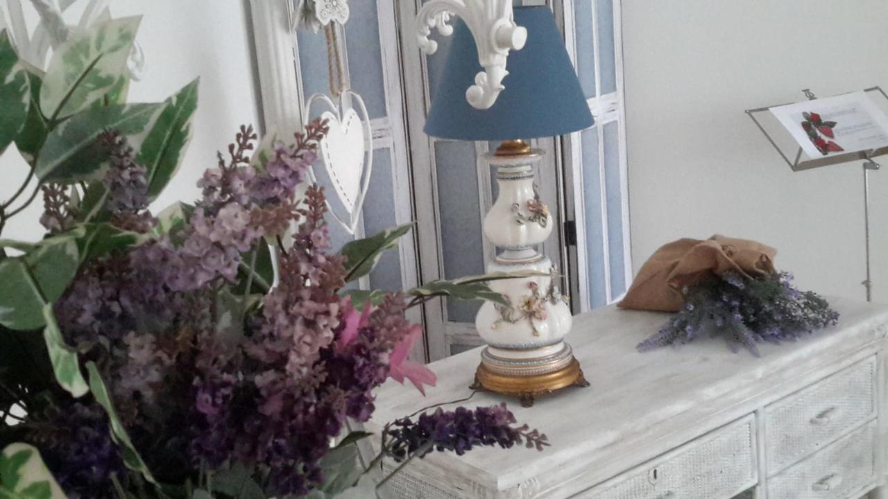 Beti House Heart'S And Roses Rooms Ponte Galeria Bagian luar foto