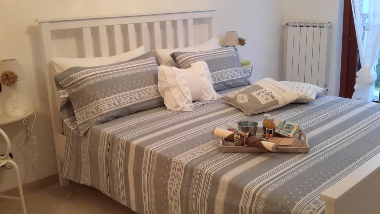 Beti House Heart'S And Roses Rooms Ponte Galeria Bagian luar foto