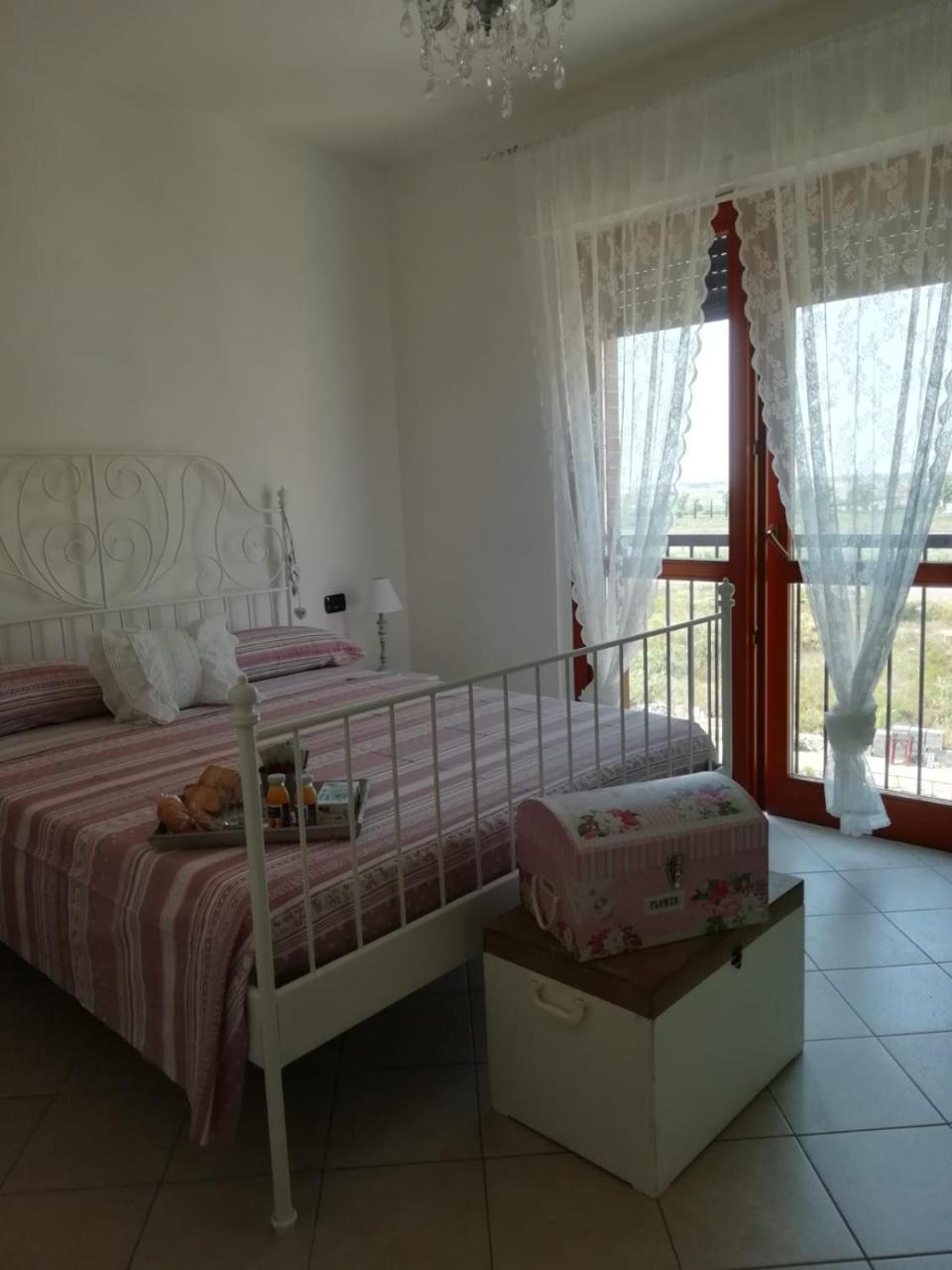 Beti House Heart'S And Roses Rooms Ponte Galeria Bagian luar foto